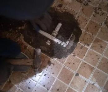 独山子卫生间漏水维修公司为您分享下卫生间渗水如何处理及注意事项