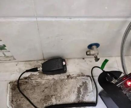 独山子屋顶漏水维修公司分享下卫生间漏水的危害及解决方法